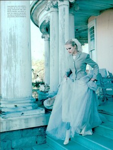 ARCHIVIO - Vogue Italia (May 1997) - Esther, Amy e Violet - 012.jpg