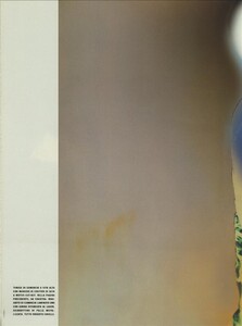 ARCHIVIO - Vogue Italia (June 2002) - A Glittering Touch - 003.jpg