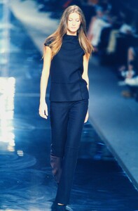 1802003939_lanvin-fw-1999(5).thumb.jpg.03074a81c5c18277e4750fb7f566576c.jpg