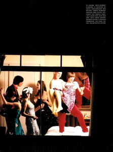 ARCHIVIO - Vogue Italia (February 2001) - The Vagaries of Fashion - 018.jpg