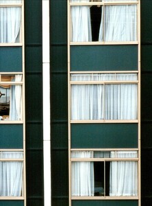 ARCHIVIO - Vogue Italia (February 2001) - The Vagaries of Fashion - 002.jpg