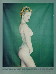 Eva Herzigova - 1992 05 Glamour Fr - Ph. Paolo Roversi 003.jpeg