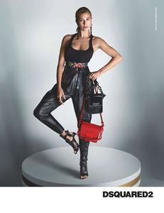 406073642_Mert__Marcus_DSquared2_Spring_Summer_2020_02.thumb.png.713abcc8a68bb67b342374185d68b4d6.png