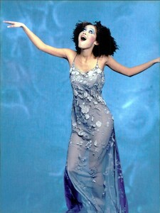 ARCHIVIO - Vogue Italia (March 1997) - Enchanting - 007.jpg