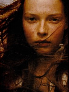 Vogue Italia (March 2004, Couture Supplement) - Quintessence - 008.jpg