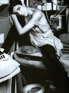 ARCHIVIO - Vogue Italia (February 2003) - Blanca Li - 008.jpg