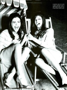 ARCHIVIO - Vogue Italia (June 2001) - Smash of Stripes - 018.jpg