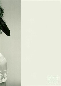 ARCHIVIO - Vogue Italia (May 2004) - An Exotic Touch - 008.jpg