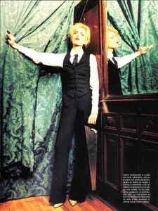 ARCHIVIO - Vogue Italia (September 1997) - A Magic Story - 006.jpg