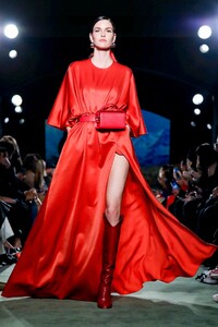 Brandon-Maxwell-RTW-FW20-New-York-6854-1581194539.thumb.jpg.182ad61af99049373dcb58b44f6f55bb.jpg