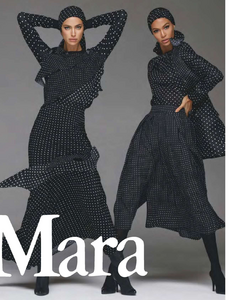 Meisel_Max_Mara_Spring_Summer_2020_02.thumb.png.8040fd9e3d284623786f048d45c692f0.png