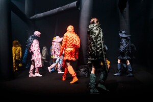 Moncler-RTW-FW20-Milan-46620-1582138512.thumb.jpg.692f2a370f12ec05753cb5248ccd5a83.jpg