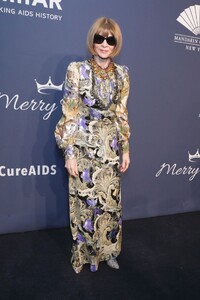 anna-wintour-amfar-gala-2020-benefit-for-aids-research-4.jpg