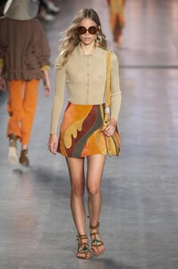 defile-alberta-ferretti-printemps-ete-2020-milan-look-3.thumb.jpg.33034357acab0a95a4b1c5a26da6d533.jpg