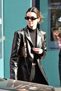 kendall-jenner-style-and-fashion-leaving-sadelle-s-restaurant-in-ny-02-15-2020-4.jpg