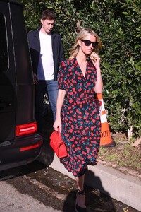 nicky-hilton-exits-a-star-studded-event-ahead-of-the-oscars-in-la-02-08-2020-2.jpg