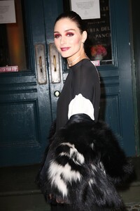 olivia-palermo-rtw-collection-launch-cocktail-party-in-nyc-02-12-2020-6.jpg