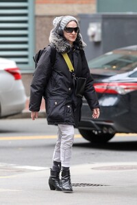 sarah-jessica-parker-out-in-boston-02-05-2020-2.jpg