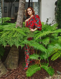 zoey-deutch-sbjct-journal-february-2020-photos-2.jpg