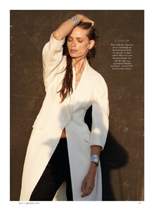 Elle Germany - 2019 09-077.jpg
