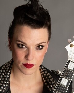 Lzzy Hale 1.jpg