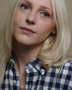 Laura Marling 2.jpg