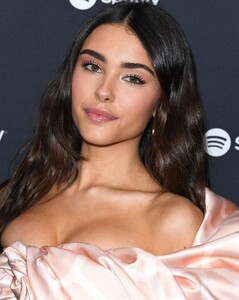 Madison Beer 1.jpg