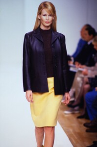 2068978464_prada-fw-1995(5).thumb.jpg.fad8518868aa1878f3289d857546e73b.jpg
