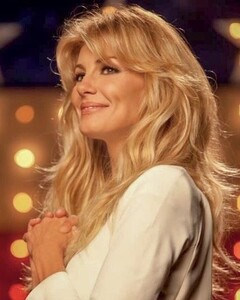 Faith Hill 1.jpg