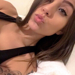 Hanni_Baros's avatar