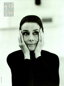 AH_Meisel_Vogue_Italia_September_1991_08.thumb.png.7cb6dc6575753a34a76f1017c728721f.png