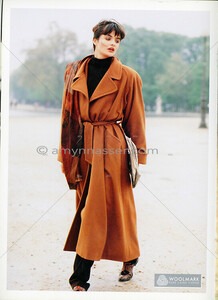 Daniel-Hechter-circa-Fall-1990-Paris-campaign-NASSER-Daniel-Hechter-Autumn-1990-09-Archive-Campaign-01.jpg