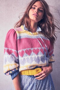 SHIRELLE-PULLOVER-PINK-ICING-6.thumb.jpg.b01f22efd82bbe8bda9ca234b8165225.jpg