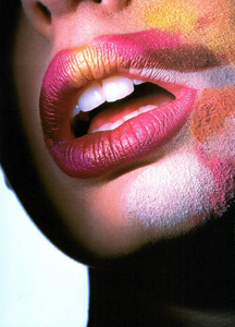 Tyen_Vogue_Italia_July_August_1987_05.thumb.png.2d6ebe5310d33f870422d343d6774254.png