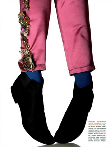 Watson_Vogue_Italia_September_1991_02.thumb.png.7f447d04c537d4fef7d943d2244b588f.png