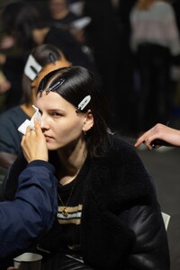 backstage-defile-off-white-automne-hiver-2020-2021-paris-coulisses-9.thumb.jpg.67c9c3312d66deb0ceb199b62c621be0.jpg