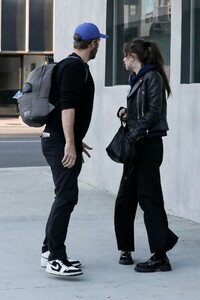 dakota-johnson-and-chris-martin-at-crossroads-in-los-angeles-03-11-2020-2.jpg