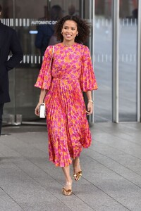 gugu-mbatha-raw-out-in-london-03-06-2020-1.jpg