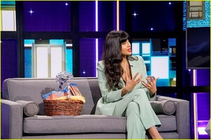 jameela-jamil-on-lilly-singh-show-08.jpg