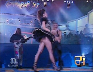 070707902_sabrina.salerno_festivalbar1991_21mag2011_18_122_520lo.jpg