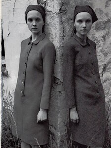 ARCHIVIO - Vogue Italia (November 1998) - A Rural Story - 004.jpg