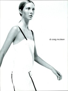 ARCHIVIO - Vogue Italia (October 1998) - Simmetrie - 003.jpg