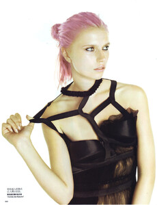 Vogue China (September 2008) - Pretty in Punk - 012.jpg