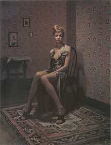 Vogue UK (January 2003) - Pillow Talk - 007.jpg