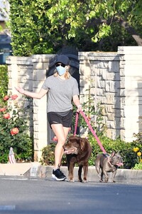       ree280420BZNimage110 .jpg