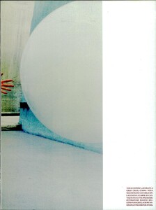 ARCHIVIO - Vogue Italia (February 1998) - Balloon - 008.jpg