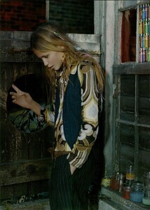 ARCHIVIO - Vogue Italia (May 2005) - The Mix-Match Boom - 007.jpg