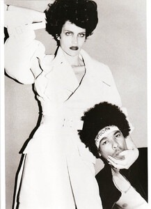 Vogue Paris (September 2003) - Bunny Fantaisie - 004.jpg