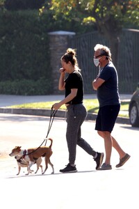       sil290420BZNimage9 .jpg