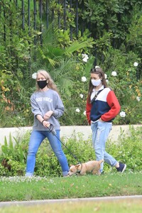         lil300420BZNimage136 .jpg